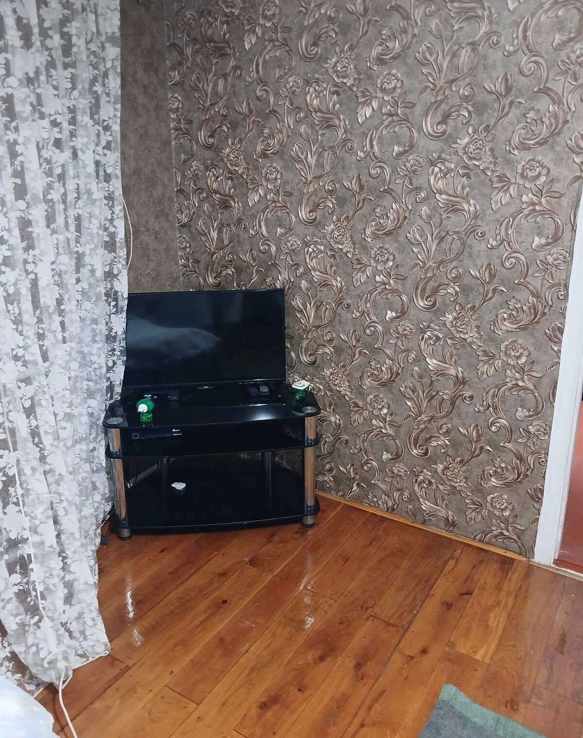 2-кімнатна квартира, Білогір'я: двір закритого типу - фото 4