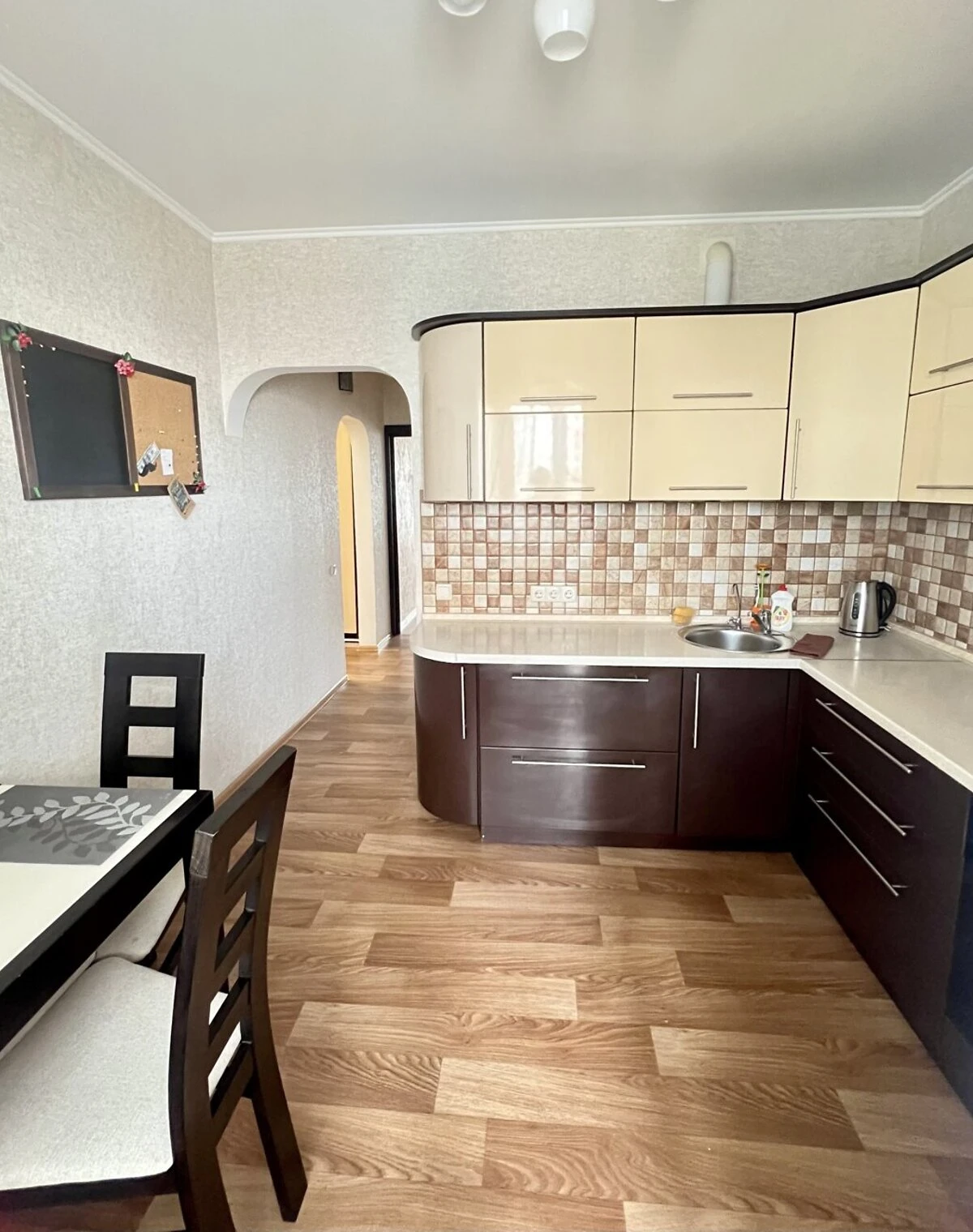 1-кімнатна квартира, Троєщина: укриття в будинку, опалення без світла, фото 5