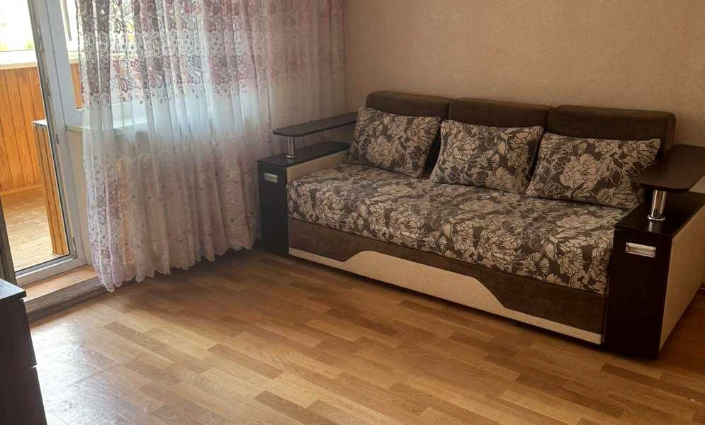 3-комнатная квартира, Днепровский: три лоджии, торг - фото 3