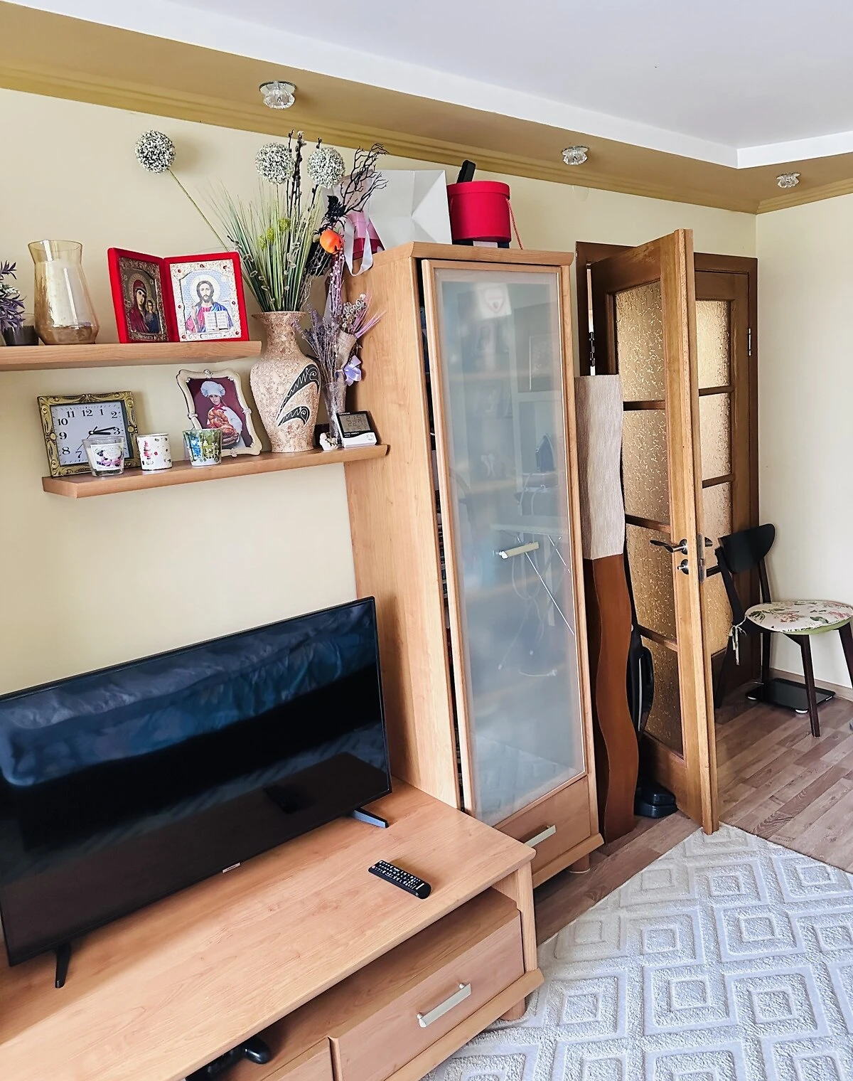 2-кімнатна квартира, Чоп: кухня-студія, євроремонт - фото 3