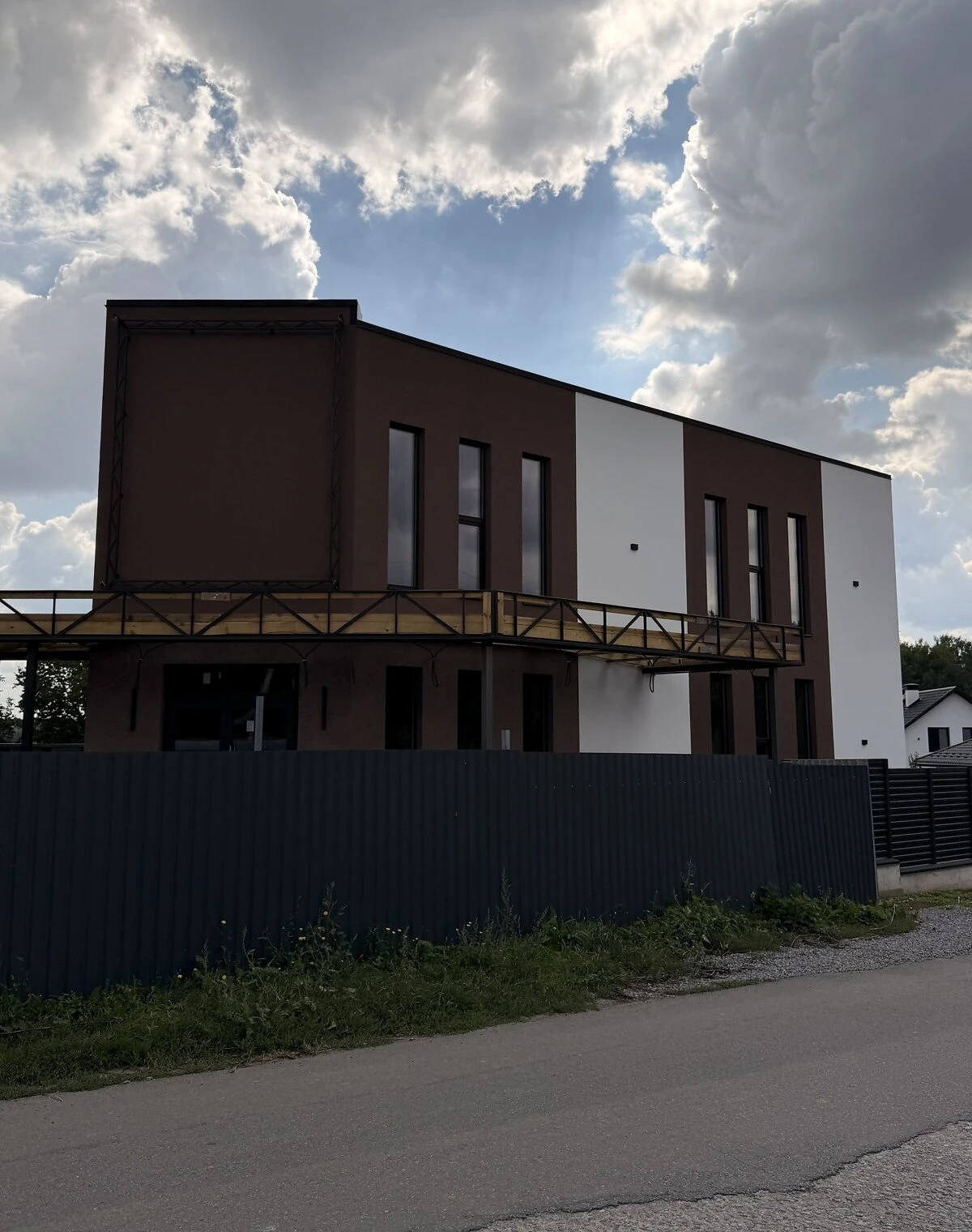 Помещение, Прибугское (Шкуринцы): новостройка, стоянка с навесом, фото 3