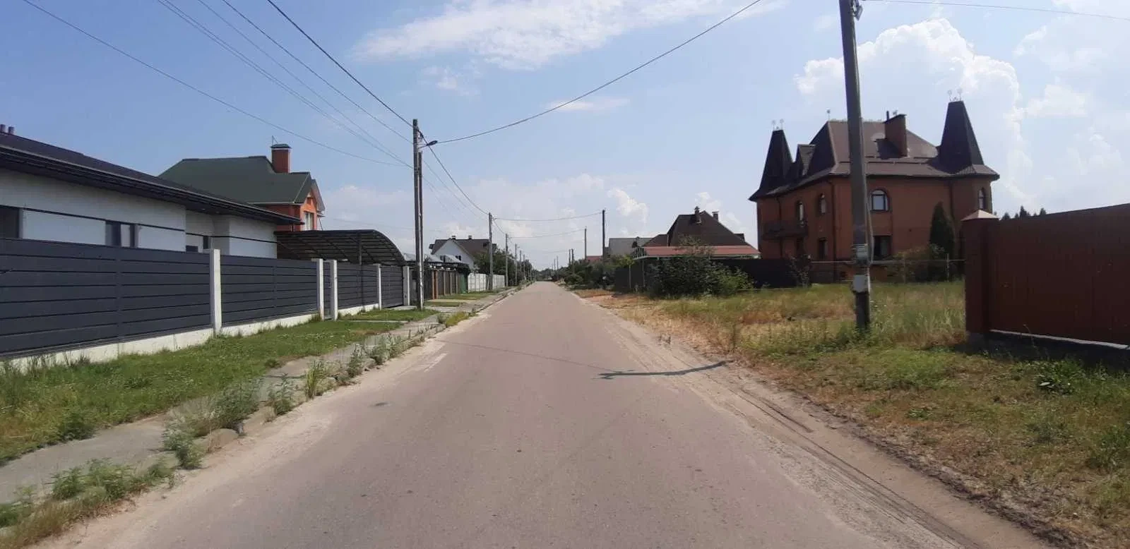 Ділянка 14 соток, Дмитрівка: електрика, дозвіл на забудову