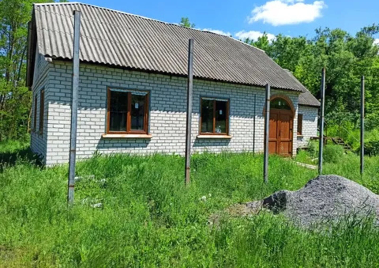 Будинок, Бірки: 23 сотки, цегляні стіни, криниця - фото 4