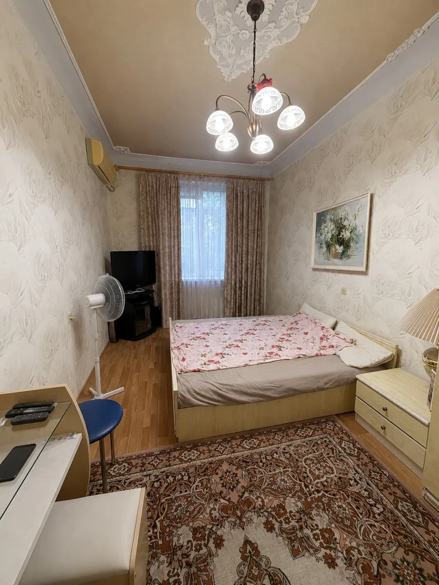 2-кімнатна квартира, Центральний: гараж, укриття, сталінка - фото 3