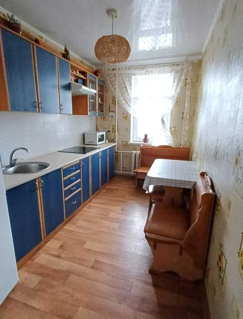 1-кімнатна квартира, Чорноморськ: панорамний вид на море й місто - фото 4