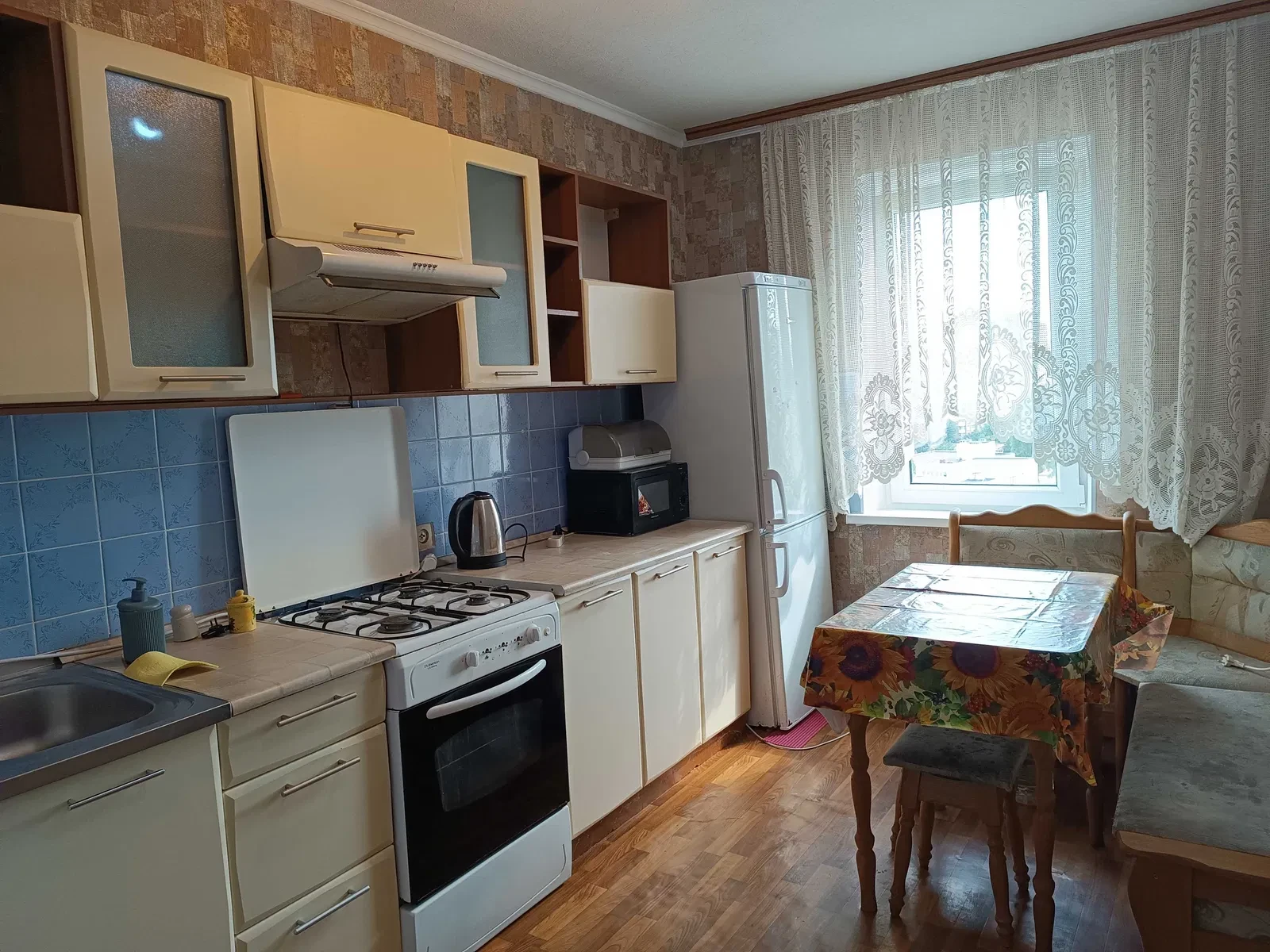 1-комнатная квартира, Деснянский: капремонт, отопление и вода без света, фото 5
