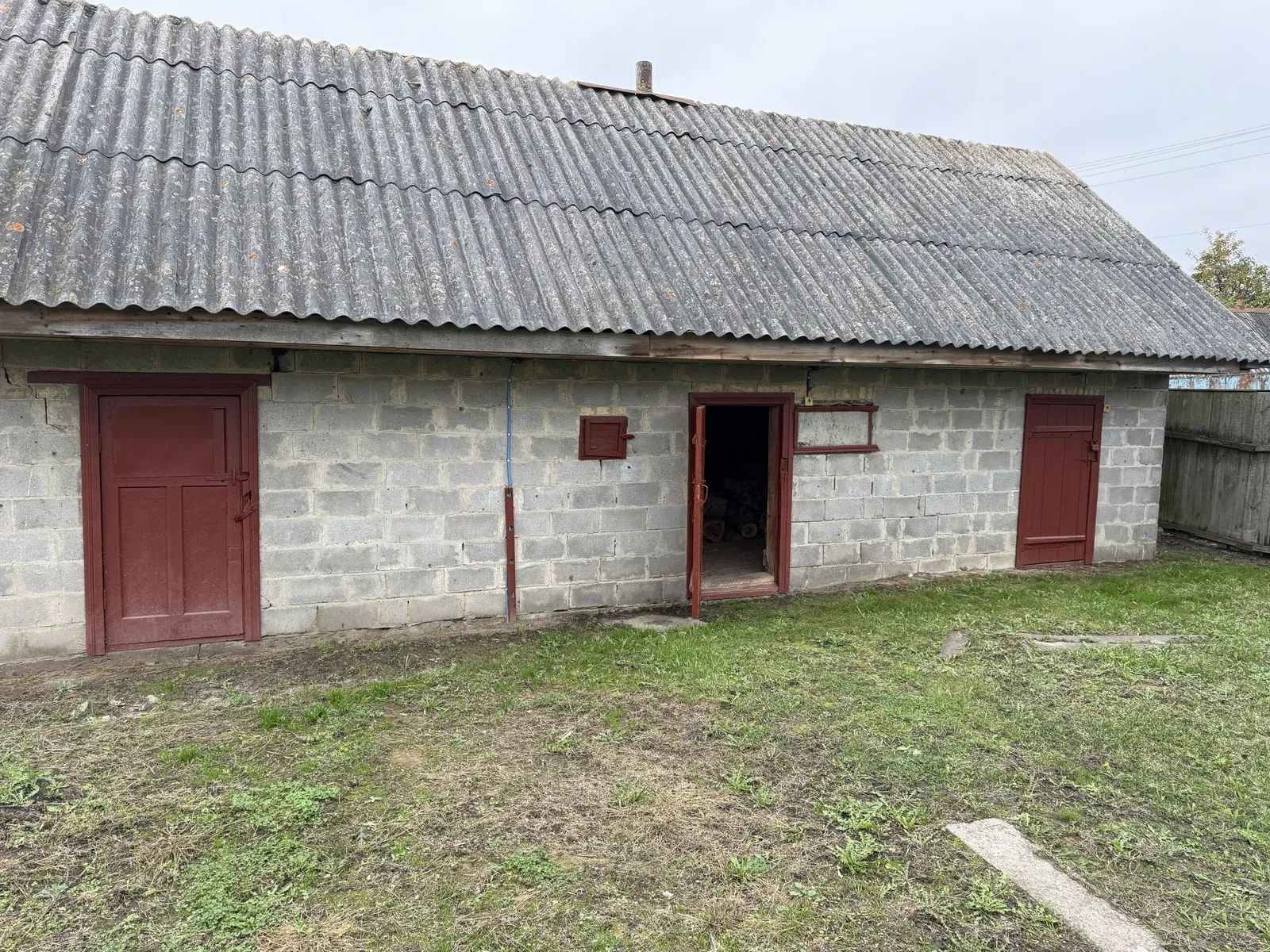 Участок 38 соток, Мыкуличи: дом и хозяйственные постройки, вода и колодец, фото 3