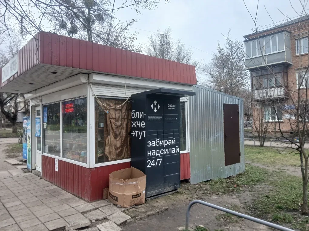 Павильон, ХТЗ: проходное место, фасад с бульвара, мощное электричество, фото 4