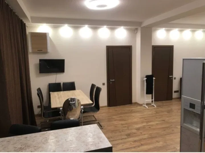 3-кімнатна квартира, Шевченківський: євроремонт, великий балкон, єОселя - фото 4