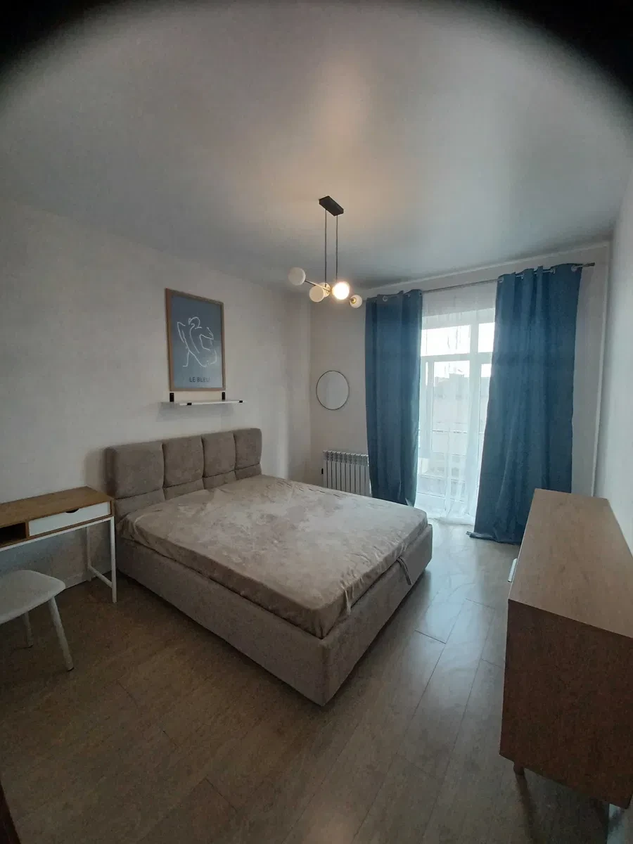 1-кімнатна квартира, Луцьк: євроремонт, басейн за 100 м - фото 1