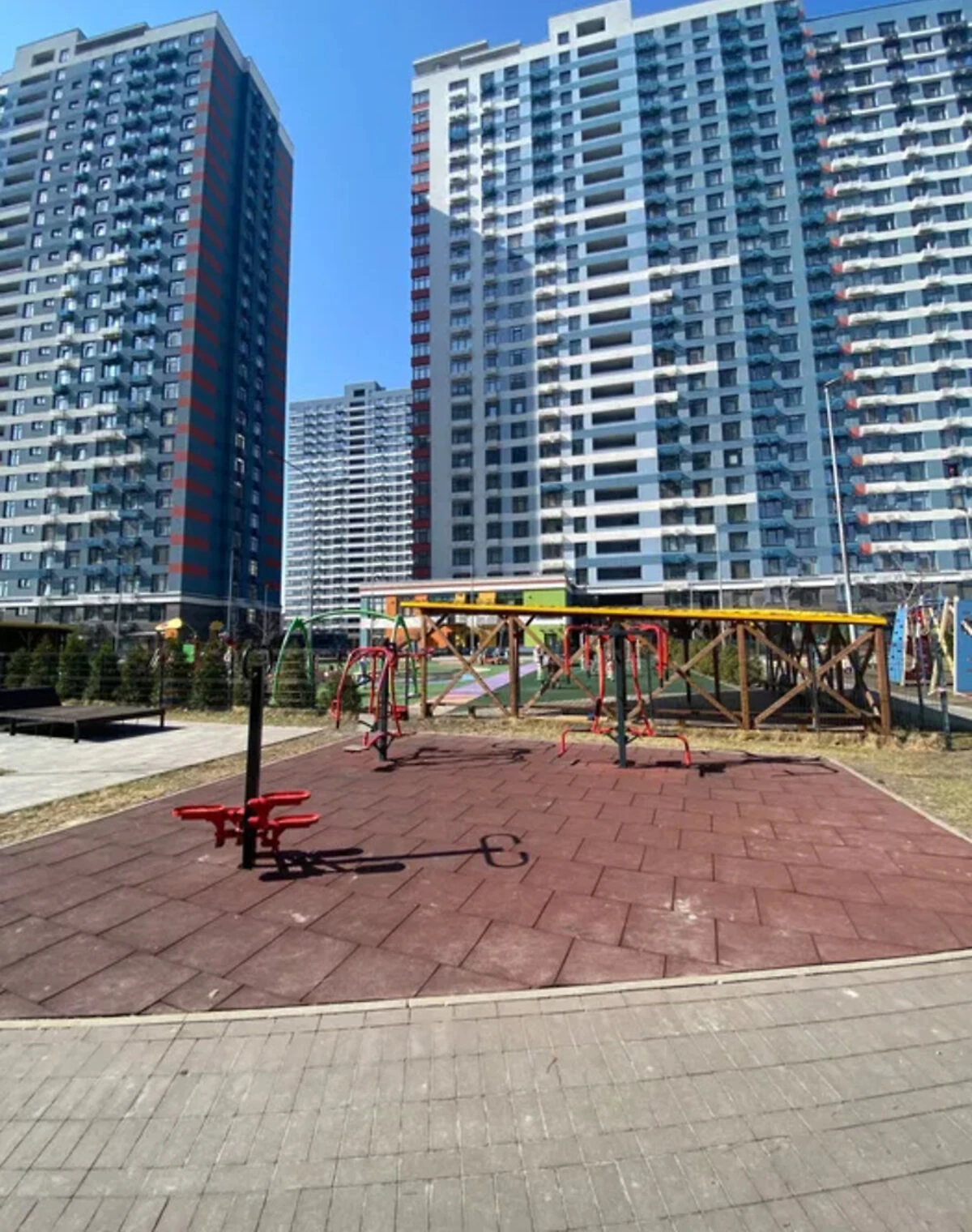 1-кімнатна квартира, Київ: кухня 18 м², потребує ремонту - фото 1