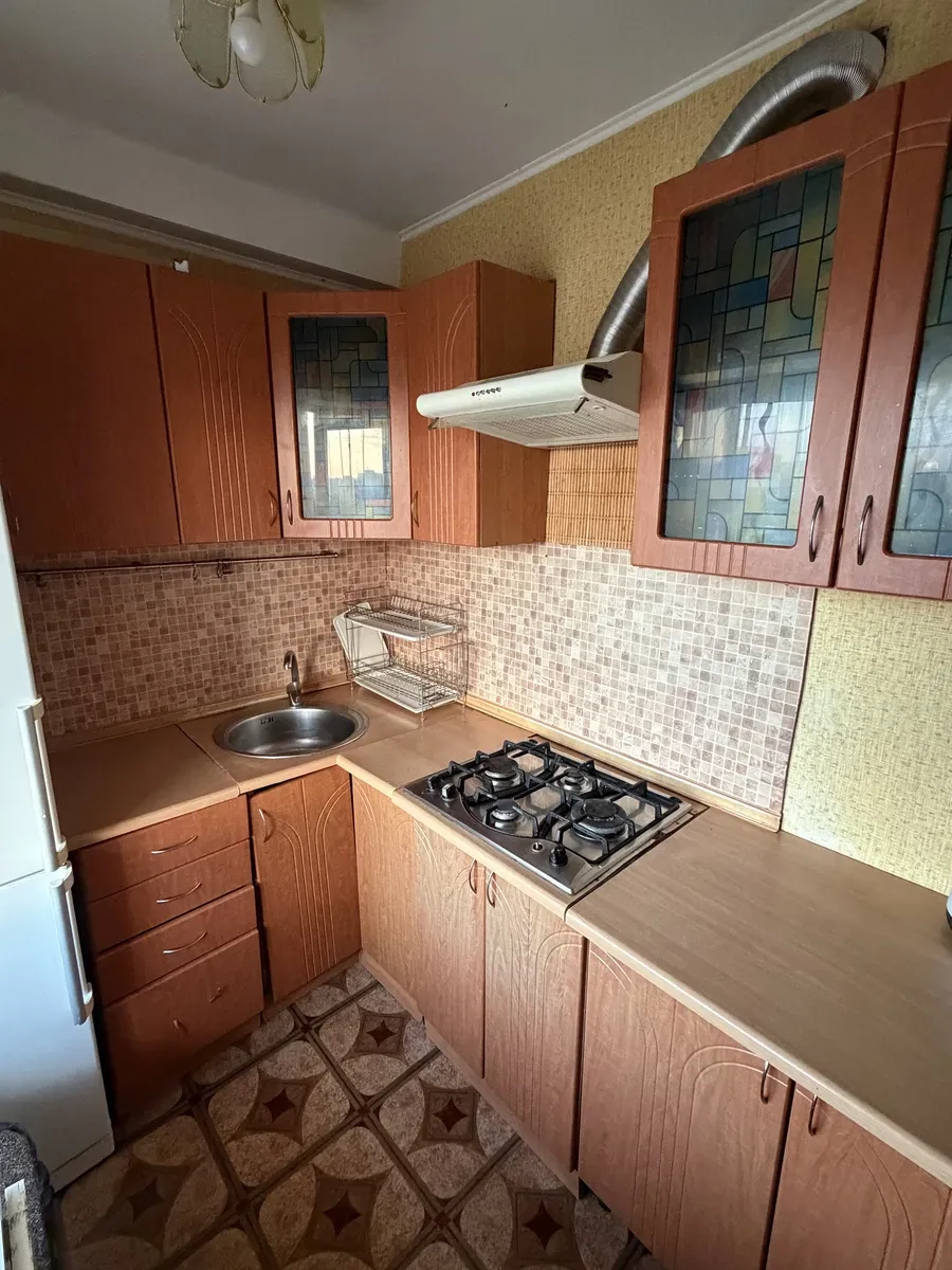3-комнатная квартира, Деснянский: два балкона, до метро 7 мин маршруткой, фото 5