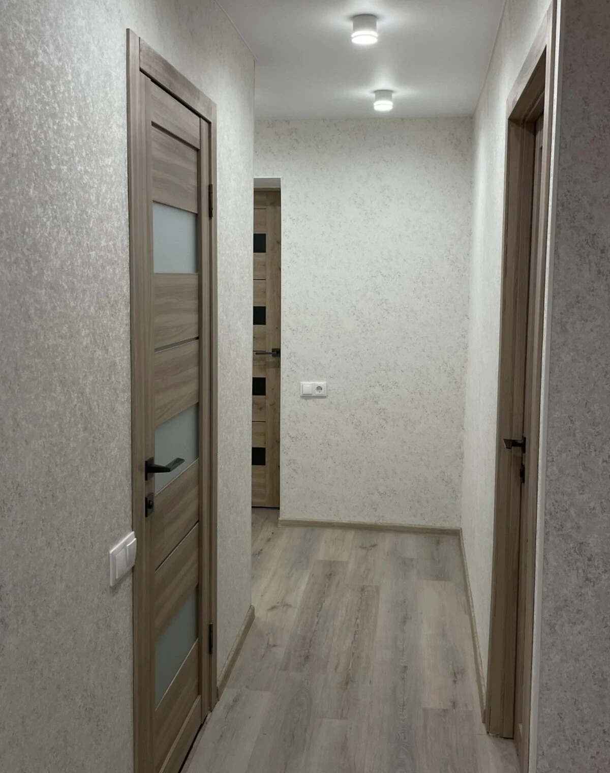 2-кімнатна квартира, Південний вокзал: євроремонт, опалення без світла, фото 5