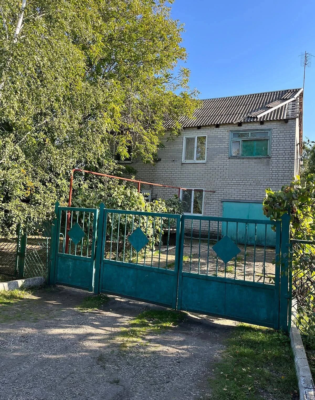 Будинок, П'ятихатки: газове опалення, 5 спалень - фото 2