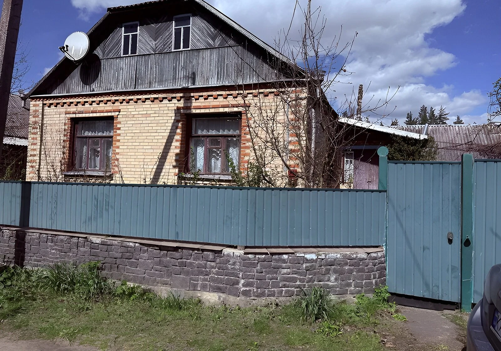 Дом, Радомышль: веранда, беседка, гараж во дворе - фото 1