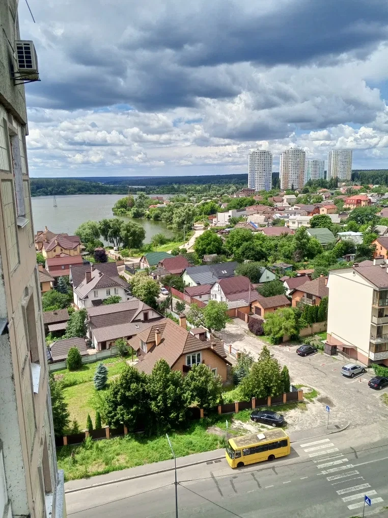 5-кімнатна квартира, Святошинський: метро Академмістечко, єОселя