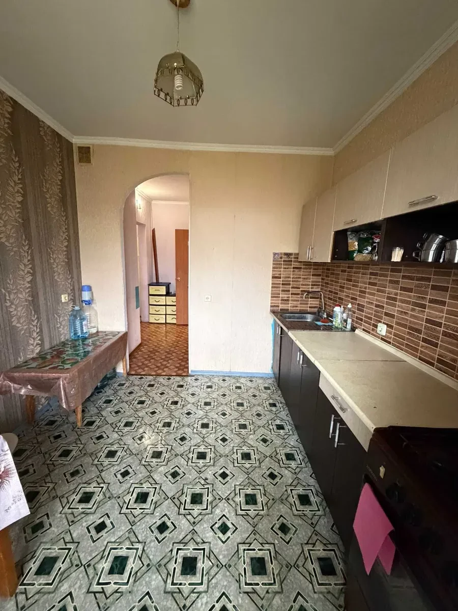 2-кімнатна квартира, Комунарський: можна з тваринами, два балкони - фото 4