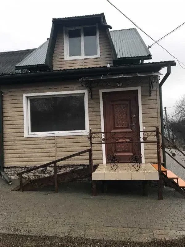 Приміщення, Роша-Стинка: 3 входи, під житло і бізнес - фото 3