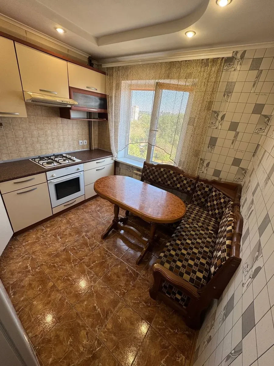 2-кімнатна квартира, Комунарський: за парком, поруч АТБ - фото 4