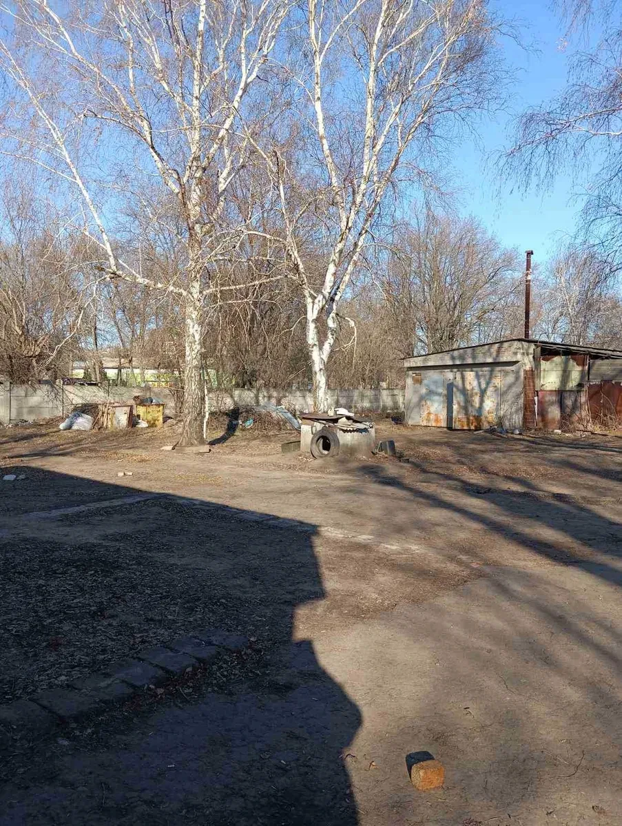 База, Іванівка: окрема будівля, наскрізний проїзд, фото 2