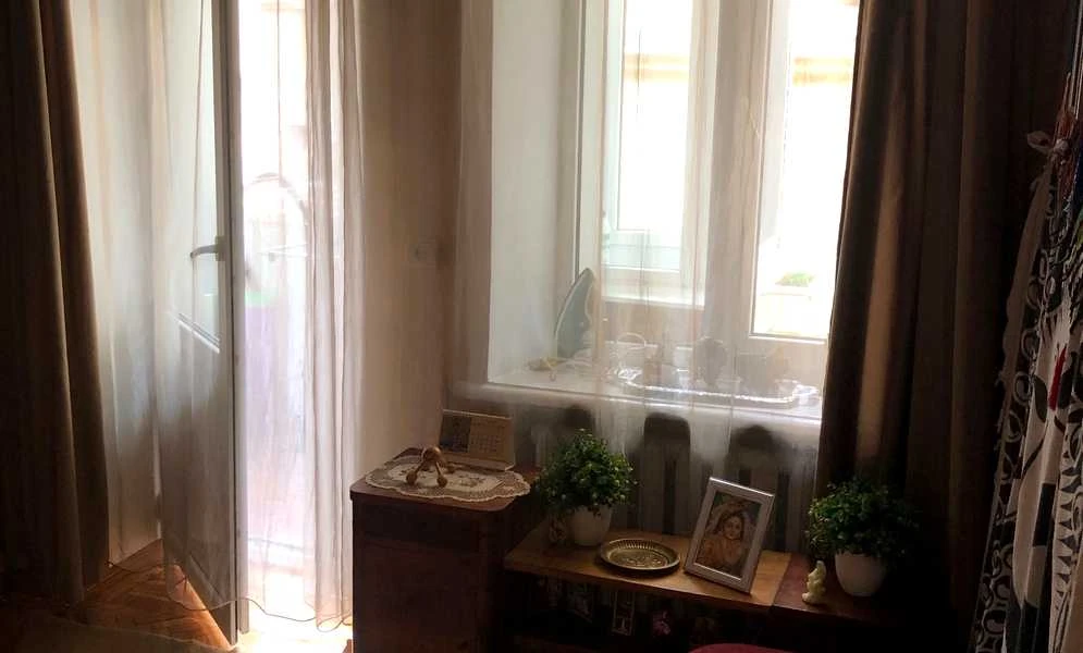 2-кімнатна квартира, Приморський: старий фонд, окремий вхід, балкон, фото 5