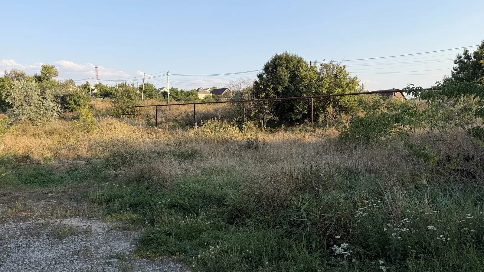 Участок 5 соток, Подгородное: газ рядом, документы