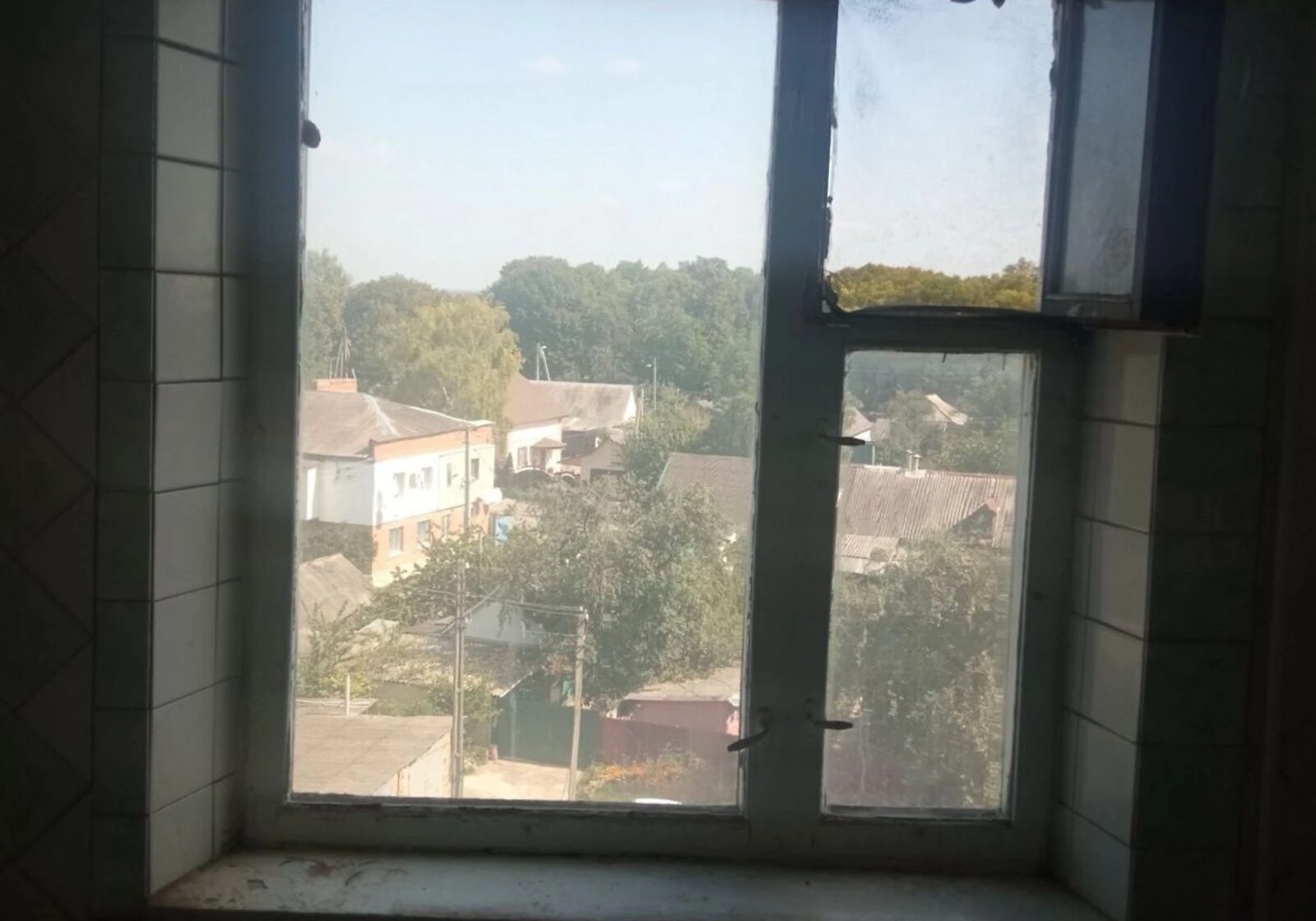2-кімнатна квартира, Карлівка: косметичний ремонт, балкон - фото 1