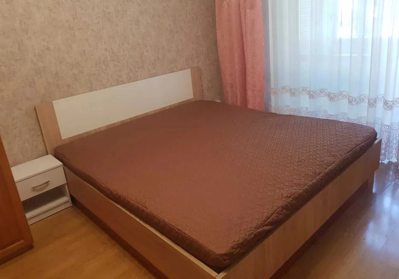 3-кімнатна квартира, Борщагівка: євроремонт, внутрішній двір - фото 1