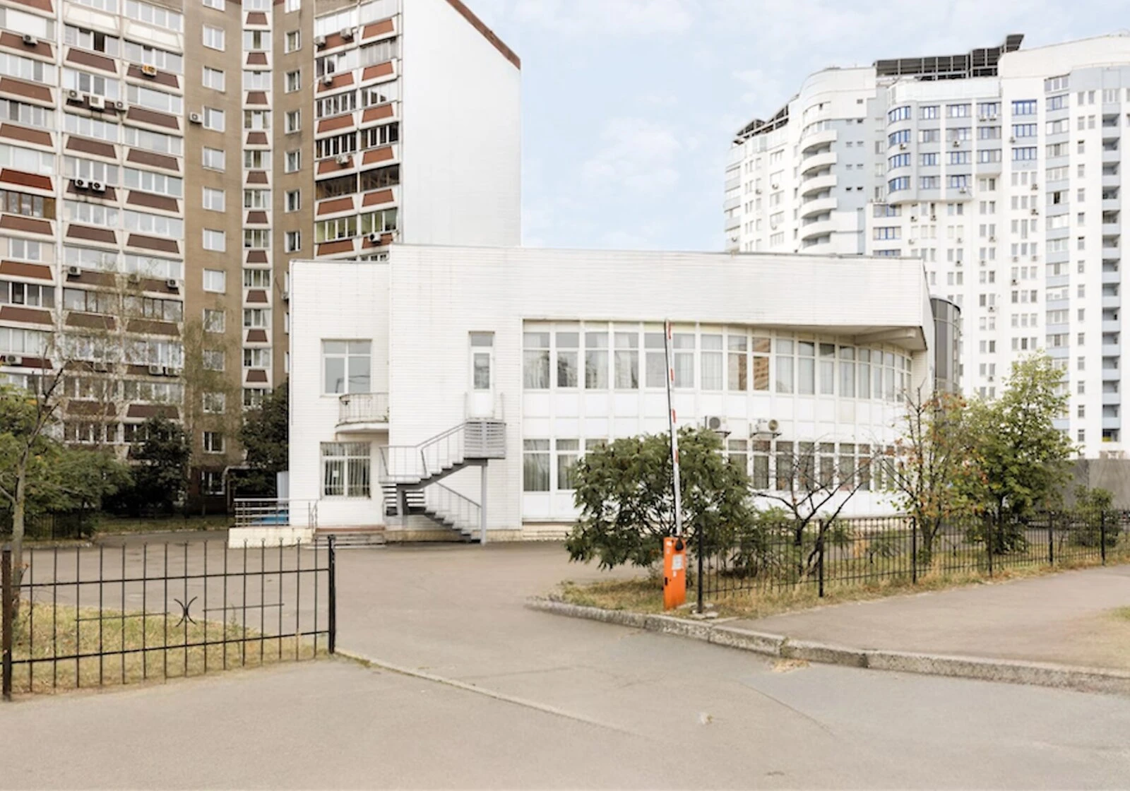 Офіс, Осокорки: фасадне приміщення, укриття в будинку - фото 4