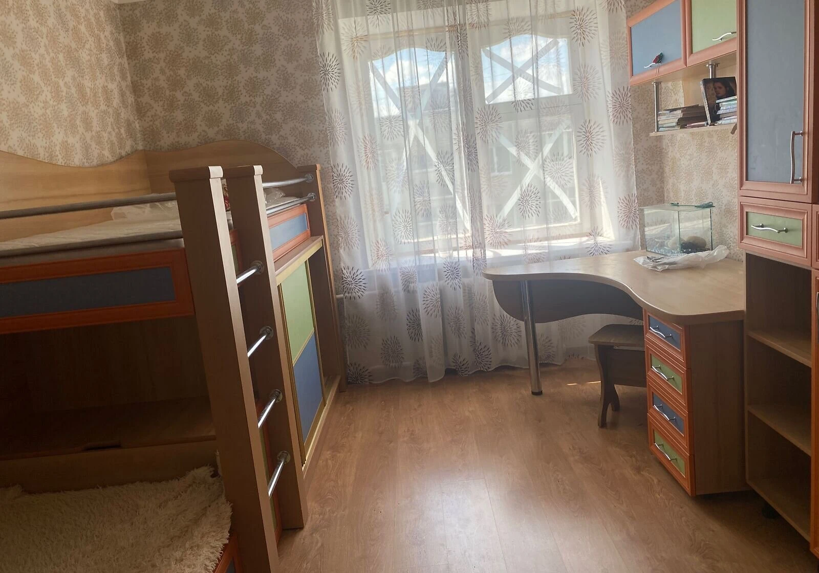 4-кімнатна квартира, Глухів: цегляні стіни, централізоване опалення - фото 5