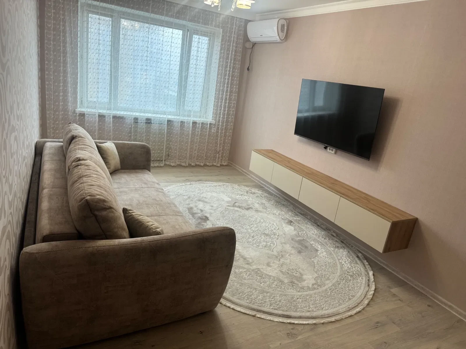 2-кімнатна квартира, ПЗТО: євроремонт, індивідуальне електро - фото 1
