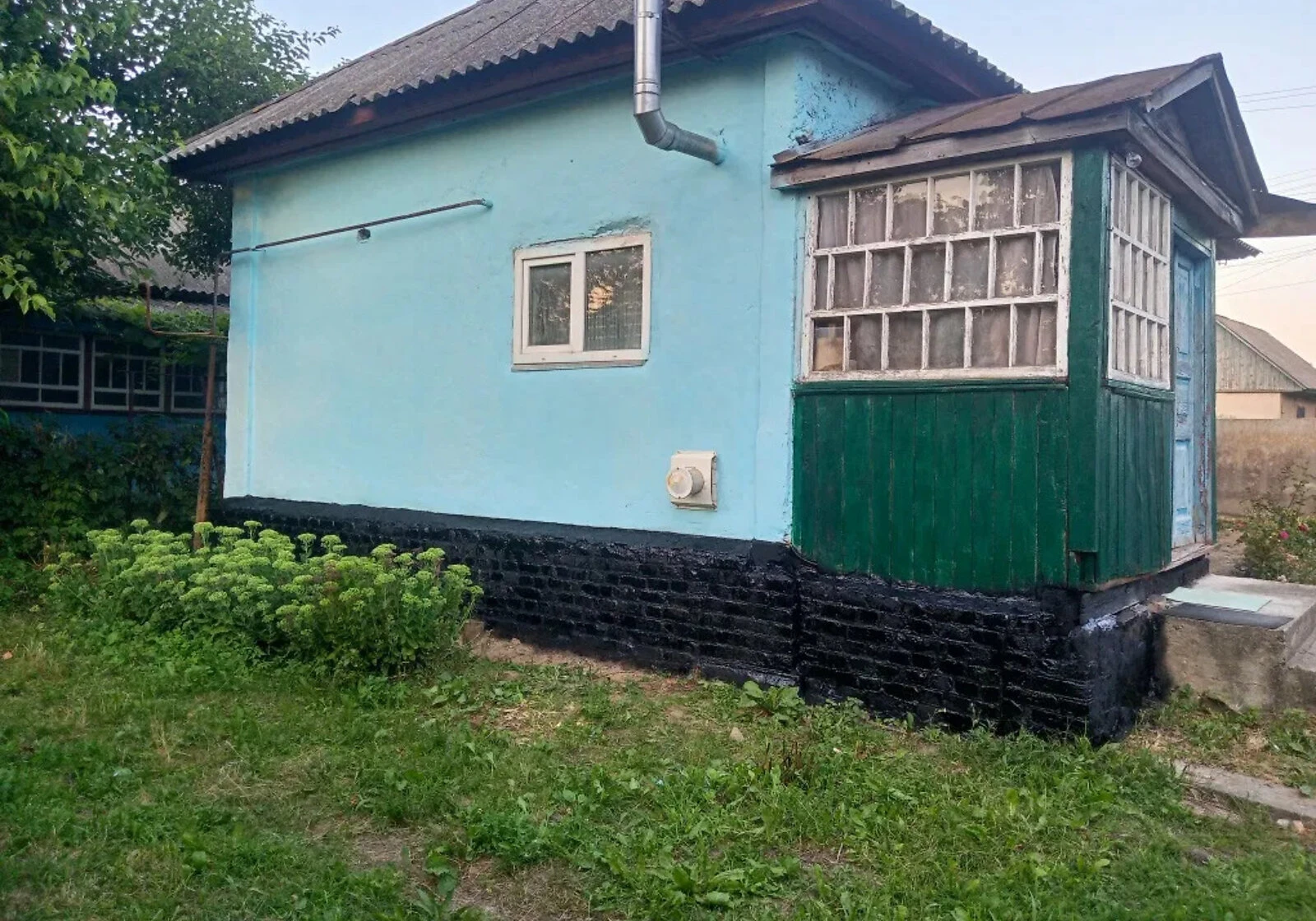 Будинок, Вирівка: цегляні стіни, централізоване опалення, фото 2