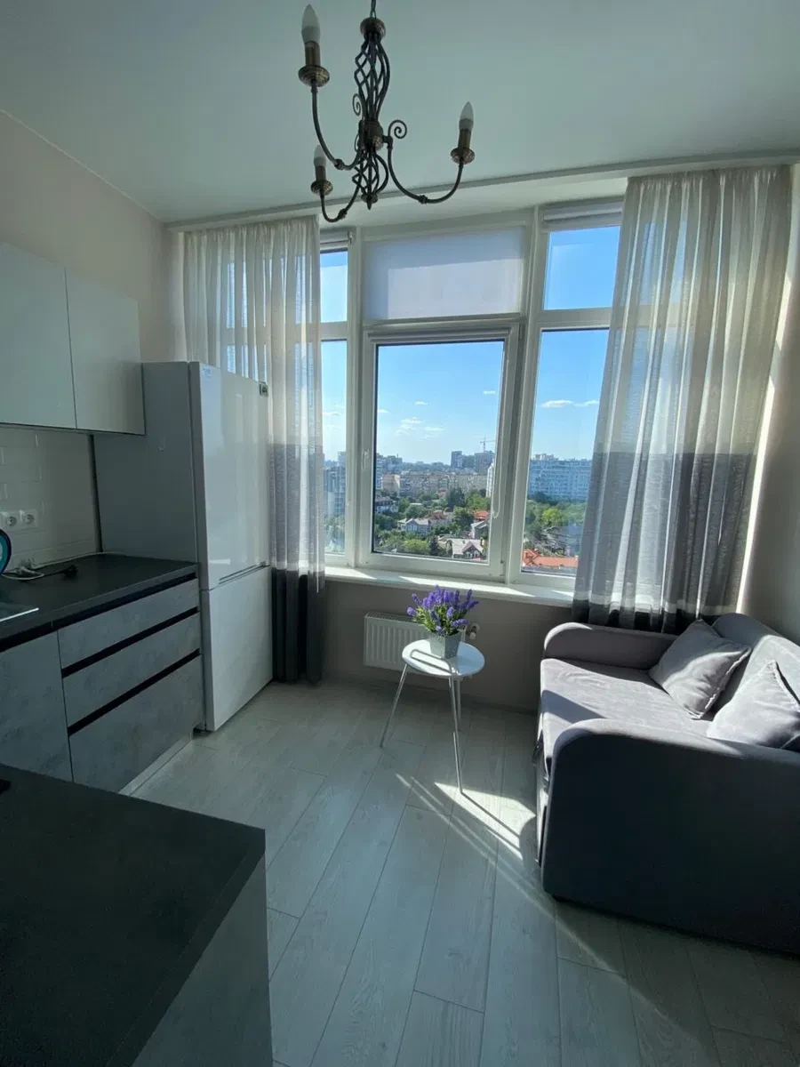 1-кімнатна квартира у ЖК Кадор 43: вид на море, новий ремонт - фото 3