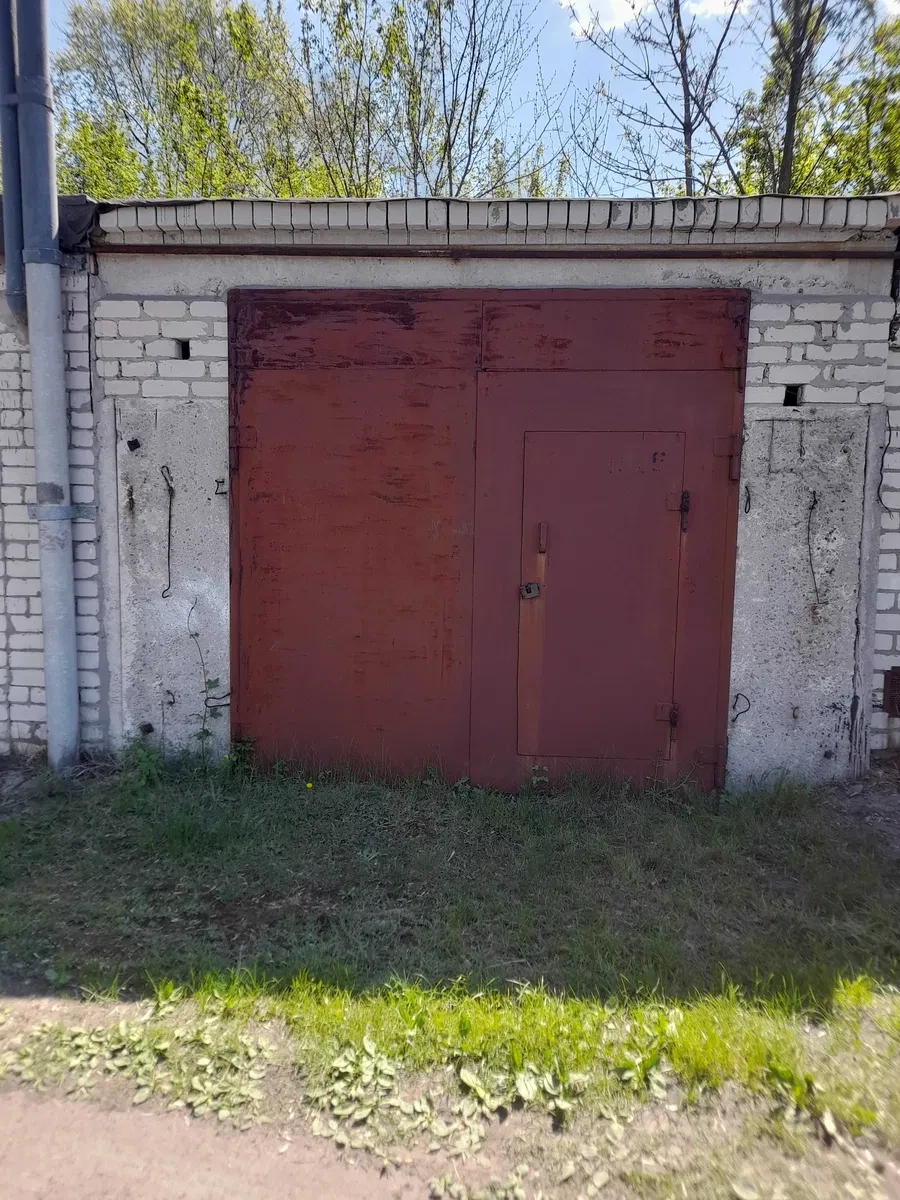Гараж, Кременчук: ворота під бус, оновлена покрівля - фото 1
