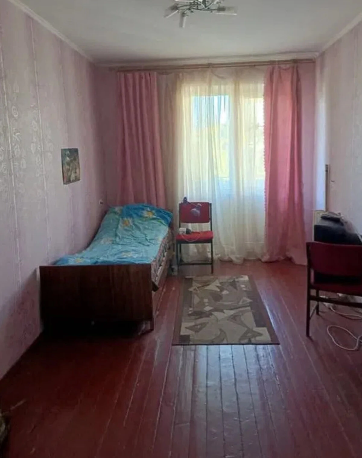 2-кімнатна квартира, Гончарівське: бойлер, косметичний ремонт - фото 1