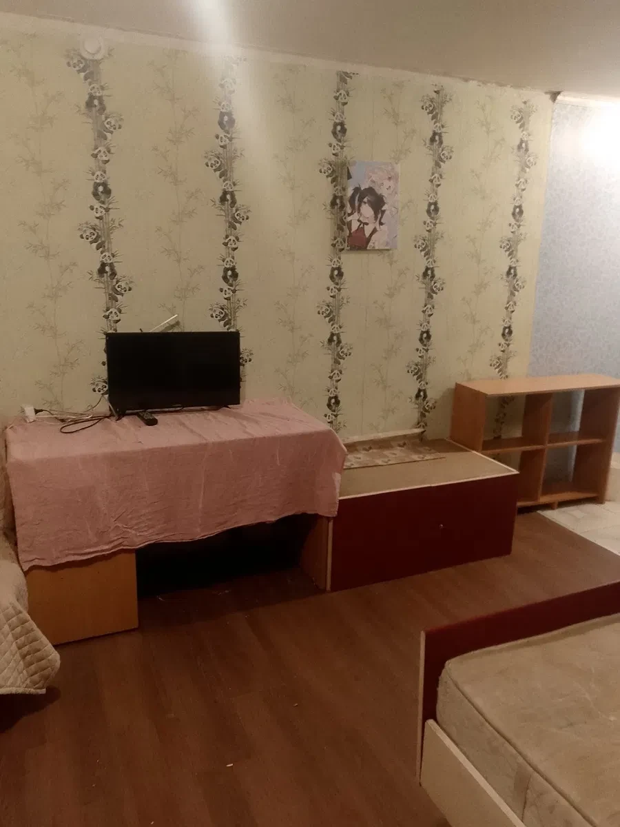 1-кімнатна квартира, Солом'янський: окремий вхід, паркомісце у дворі, фото 5