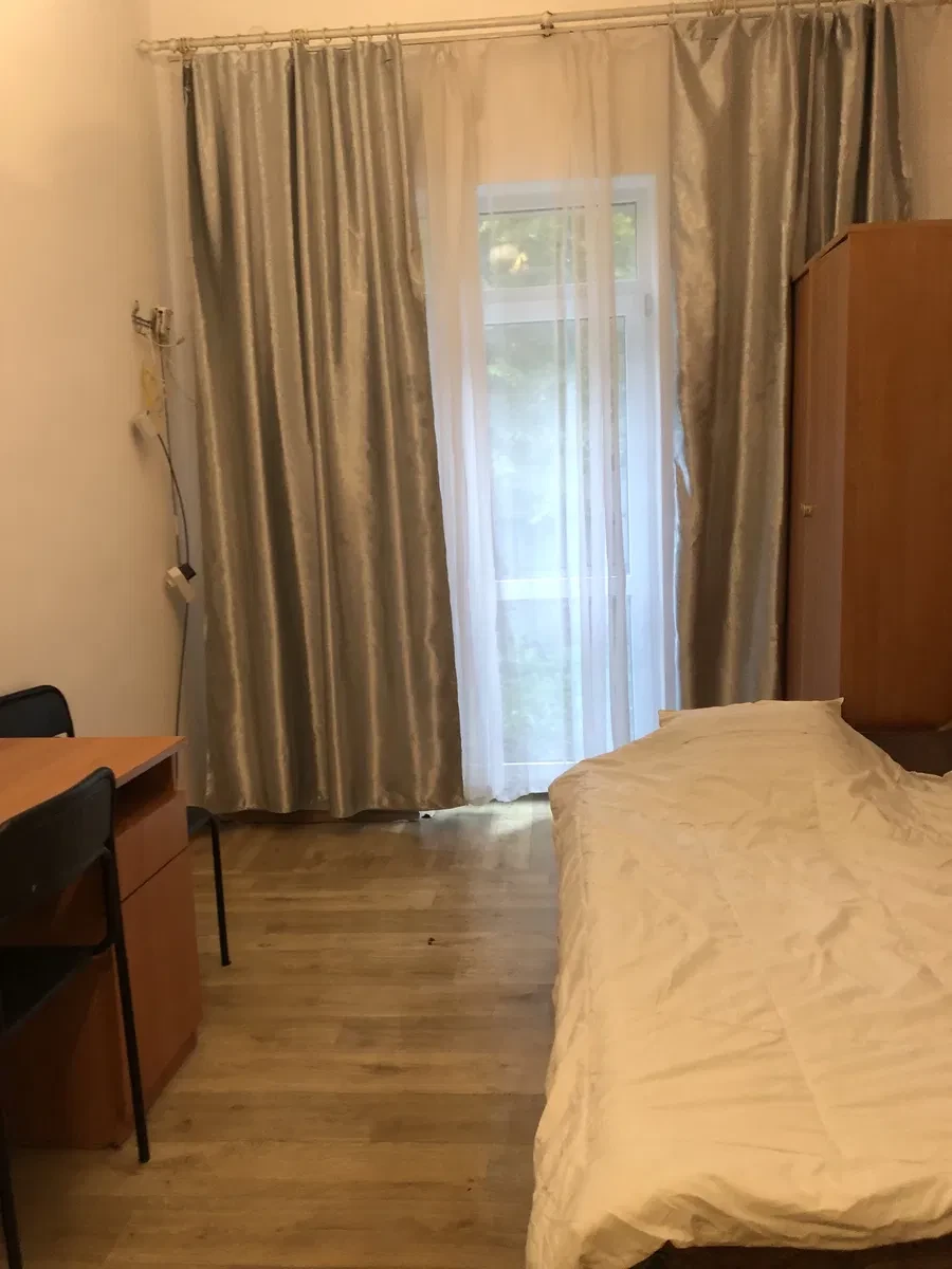 1-кімнатна квартира, Галицький: біля медінституту, парковка - фото 1
