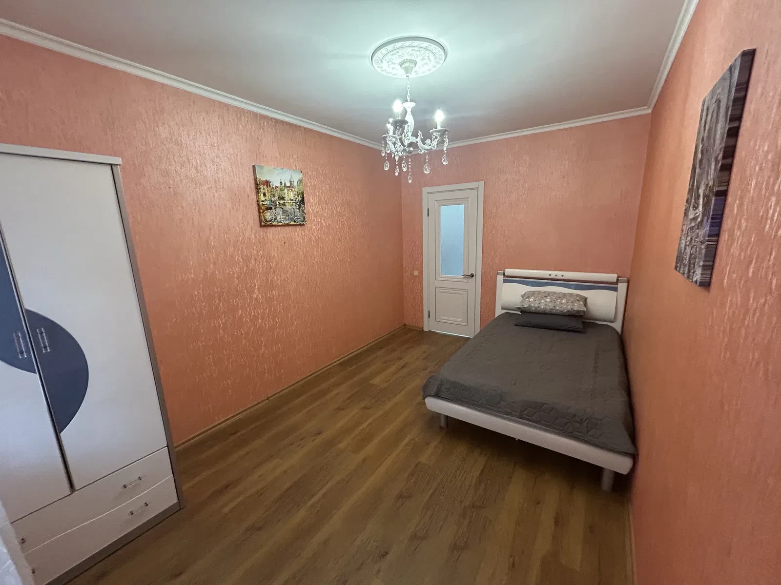 2-кімнатна квартира, Чорноморськ: до моря 5 хвилин, можна з тваринами, фото 2
