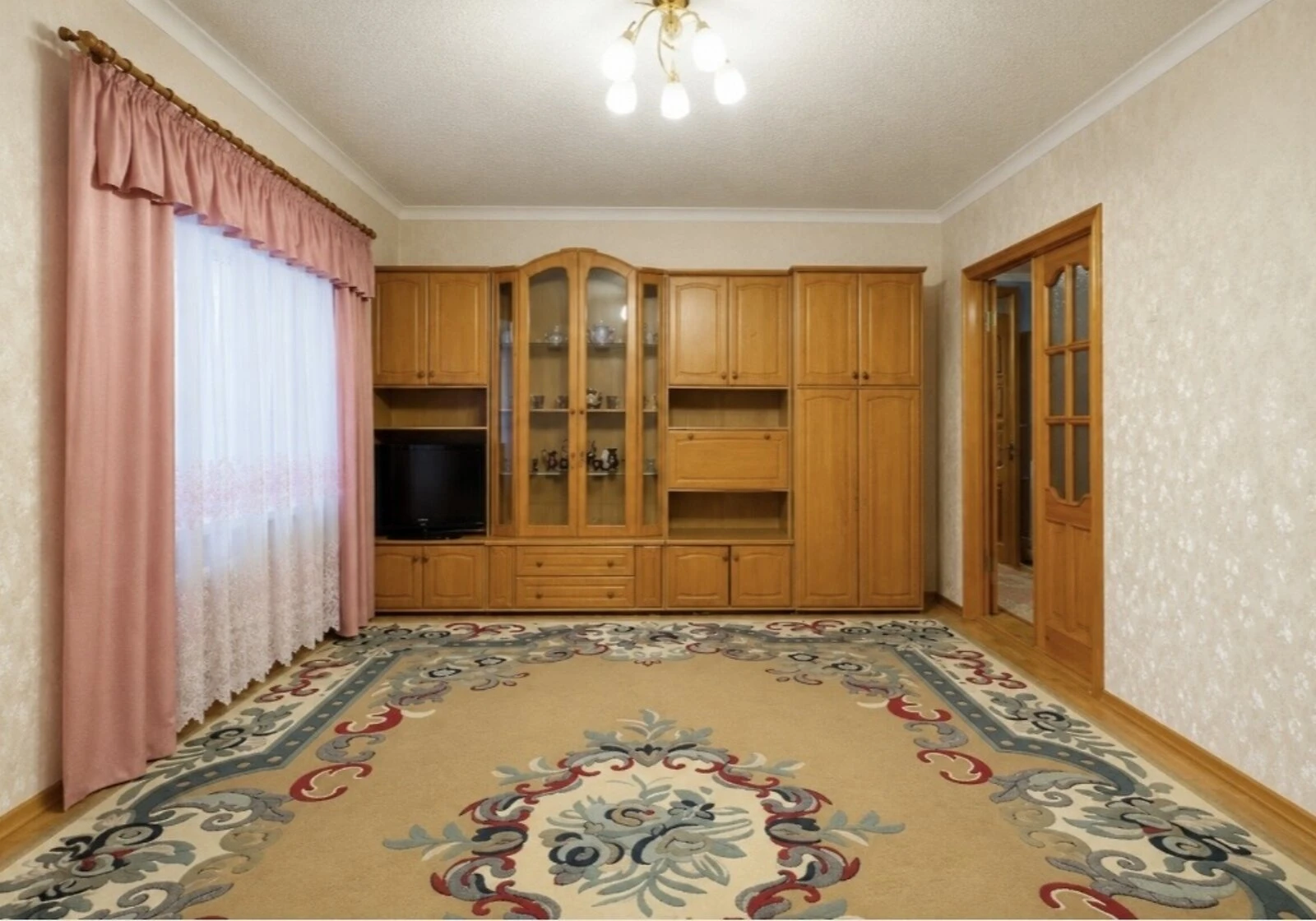 1-кімнатна квартира, Голосіїв: євроремонт, газ і вода без світла - фото 2