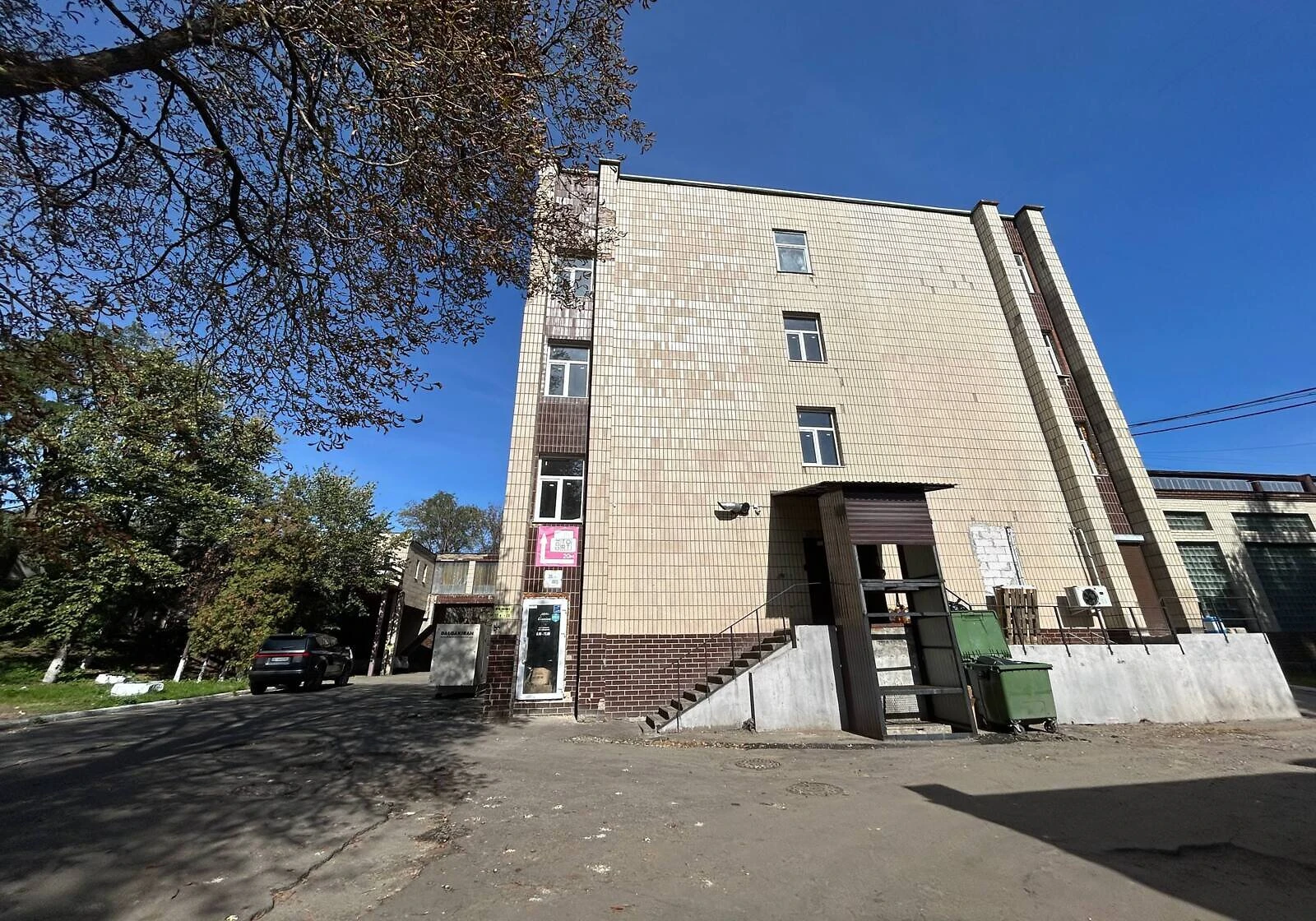 Приміщення, Солом'янський: укриття, вода й інтернет без світла - фото 2