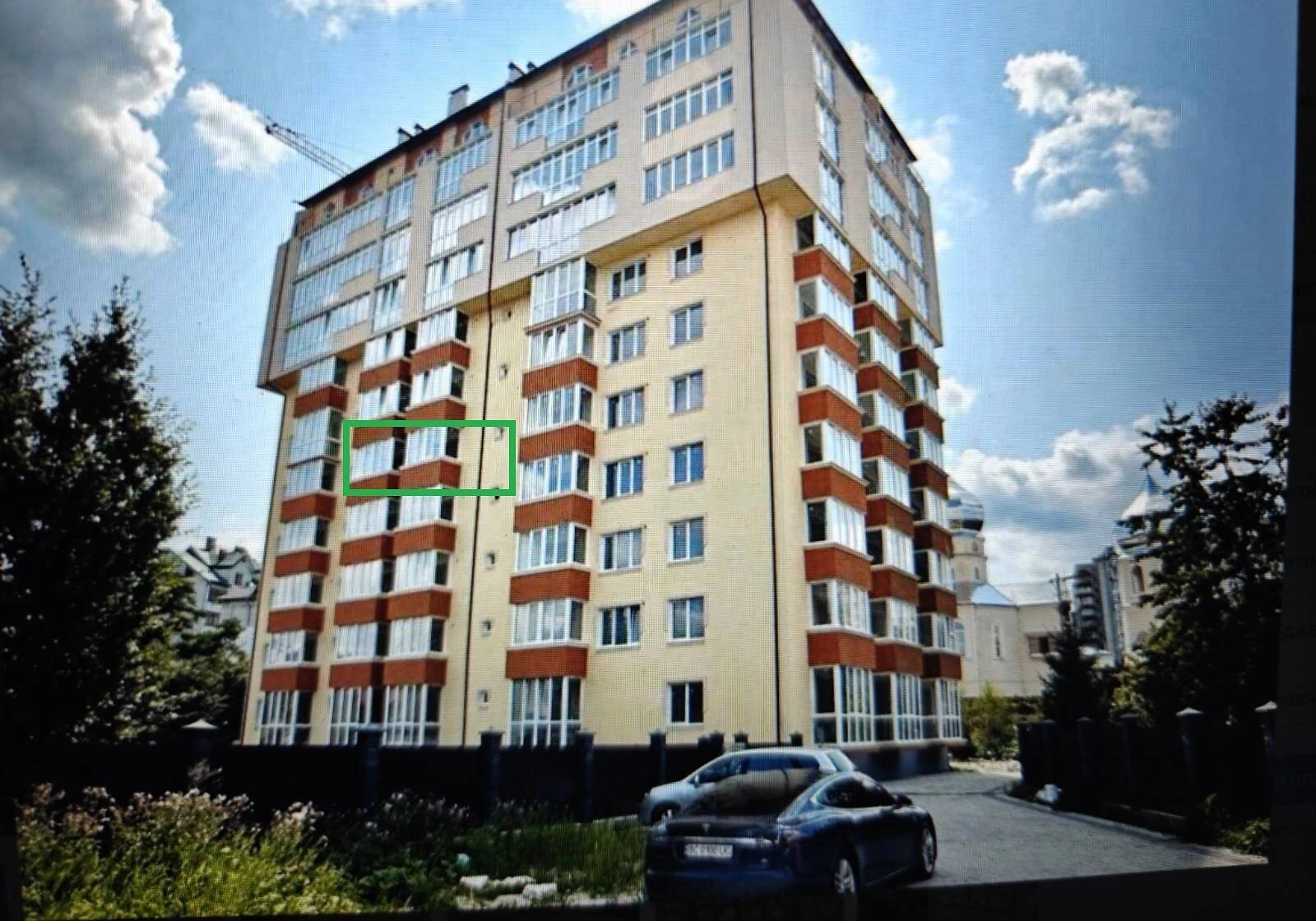 2-кімнатна квартира, Трускавець: кухня-студія, новий фонд