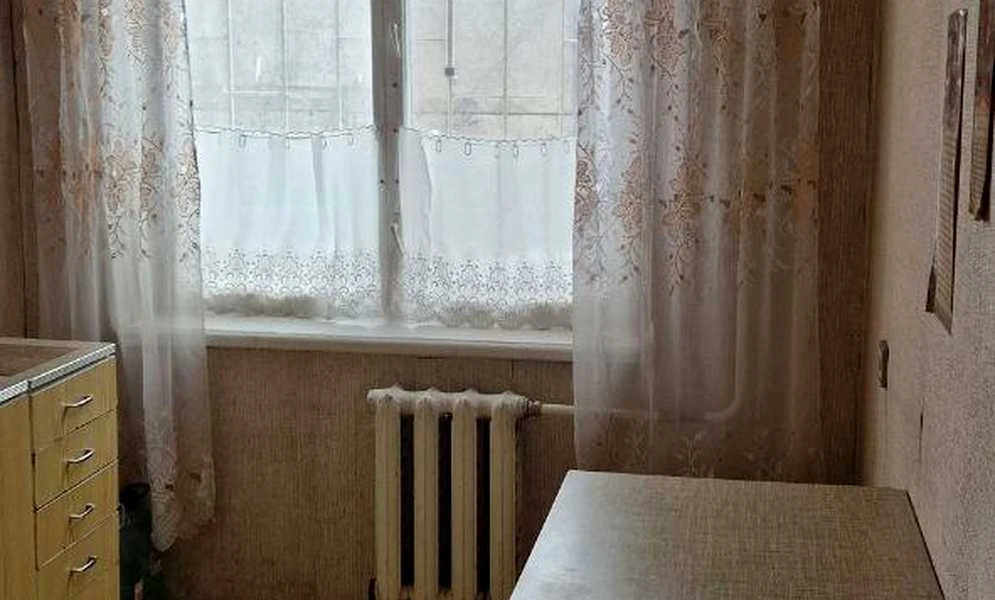 2-комнатная квартира, Самарский: постоянное электричество, река Самара 15 мин, фото 5