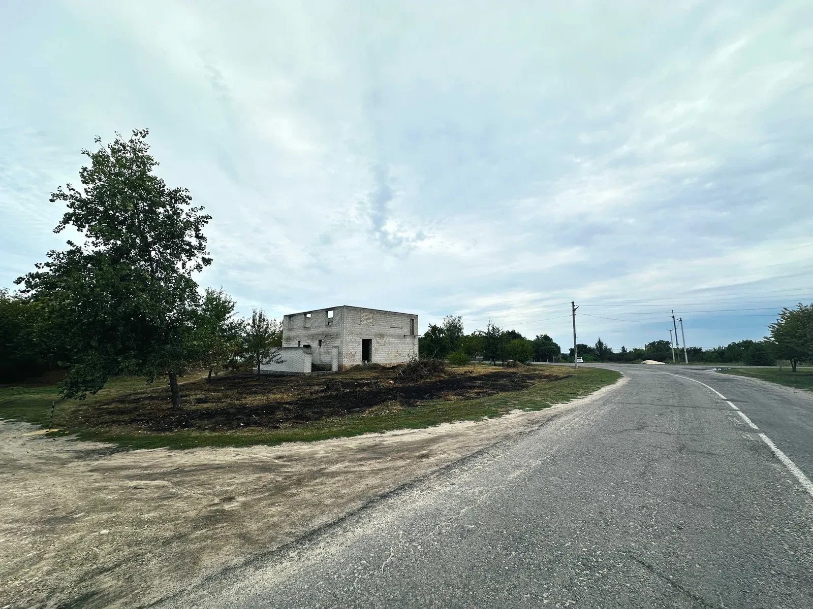 Ділянка 17,40 соток, Нещерів: недобудова 375 м², кутове розміщення, фото 5