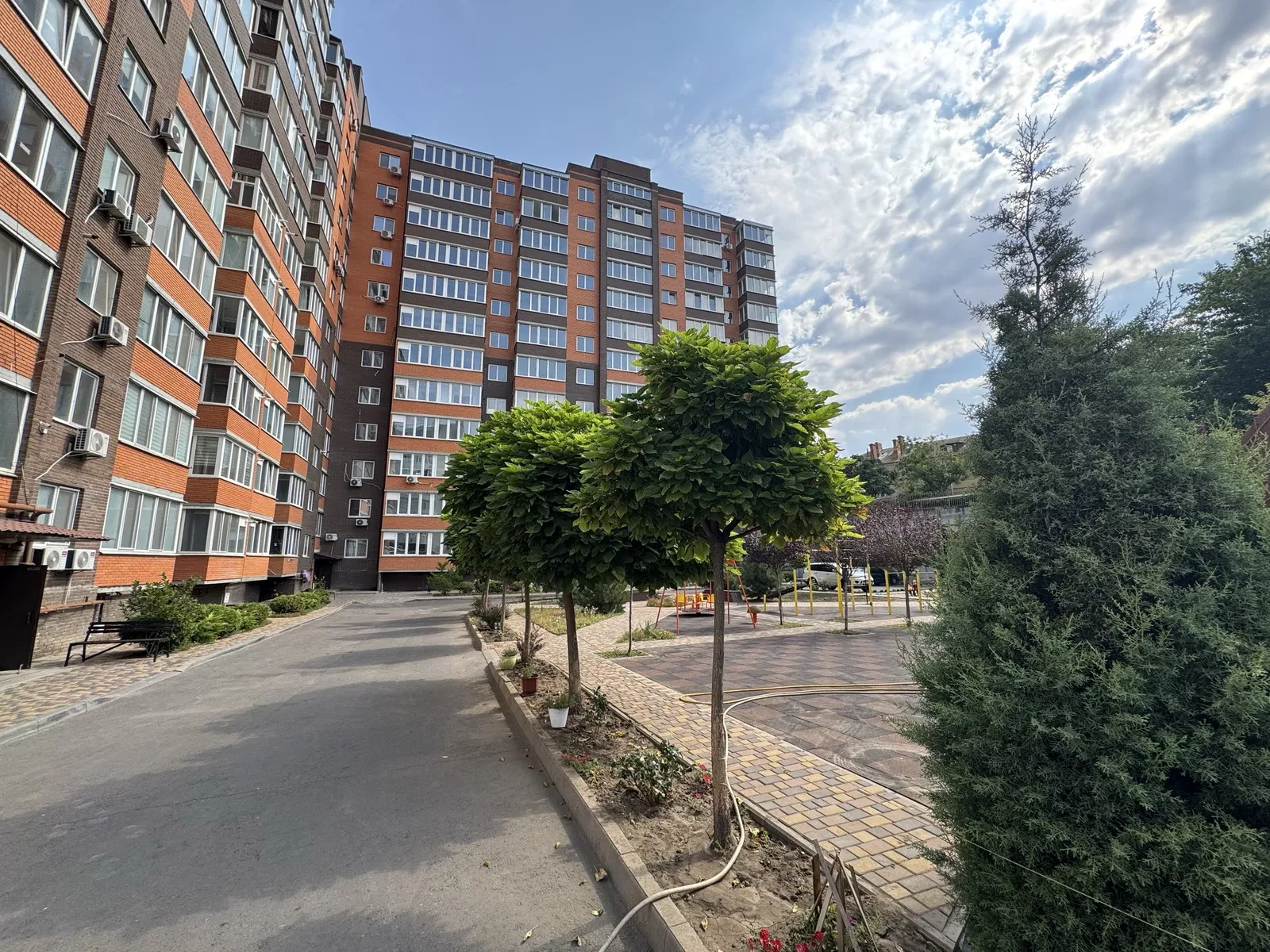 1-комнатная квартира в ЖК Набережный Квартал: евроремонт - фото 1