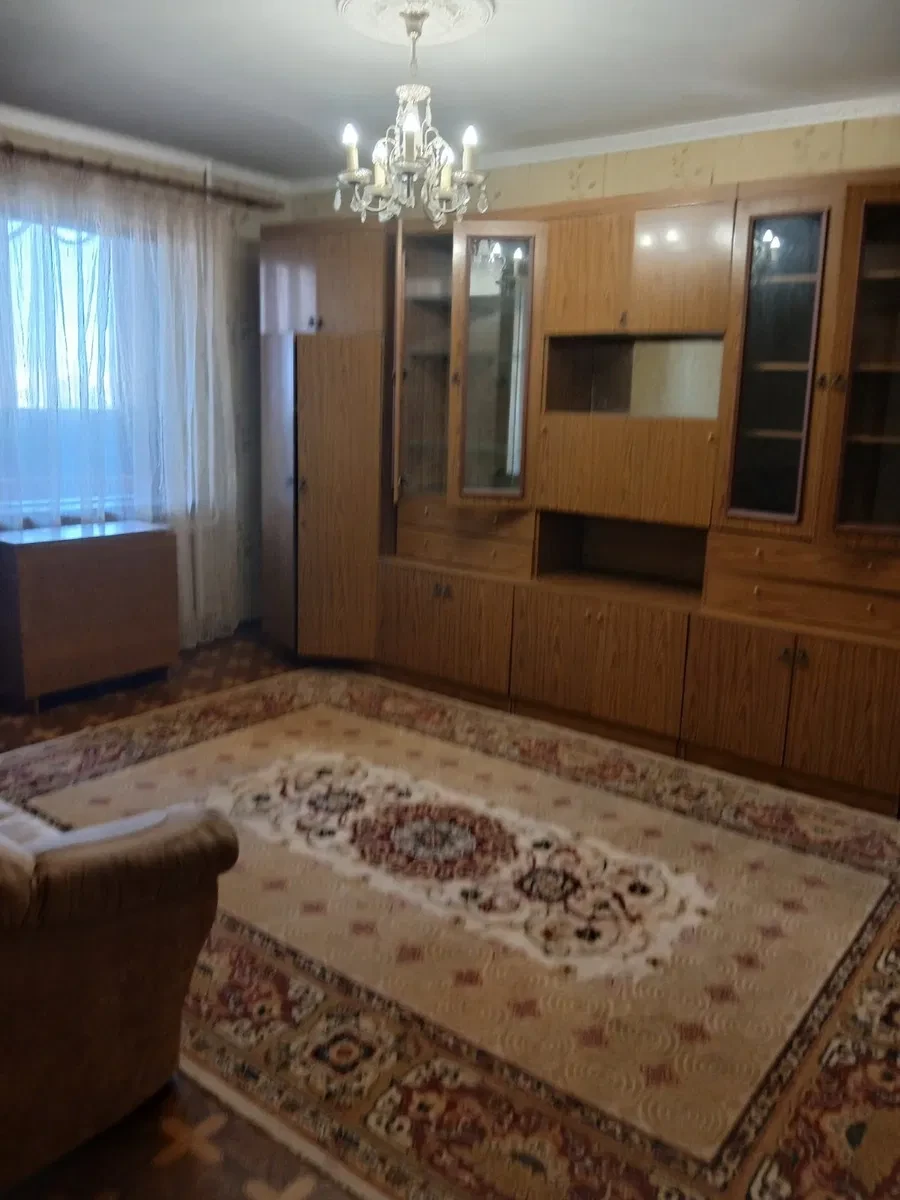 2-кімнатна квартира, Київський: 3 балкони-лоджії, для сім’ї з дітьми - фото 4