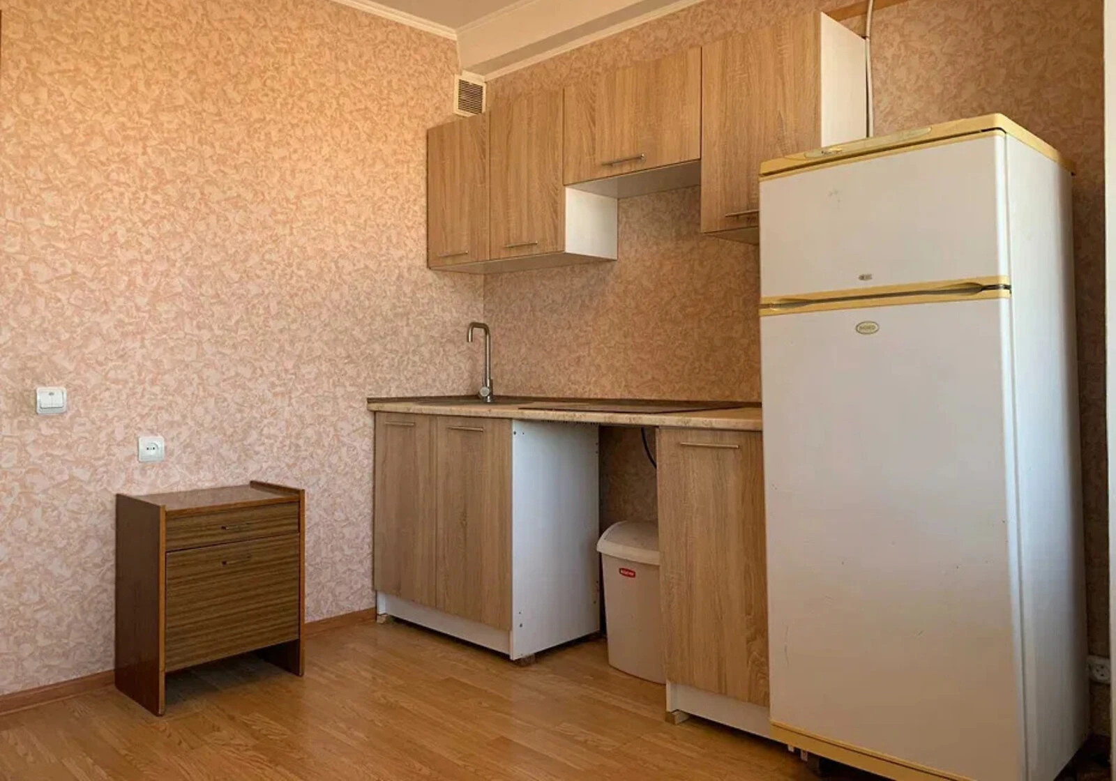 2-кімнатна квартира, Оболонь: євроремонт, кухня 18 м², балкон, фото 5