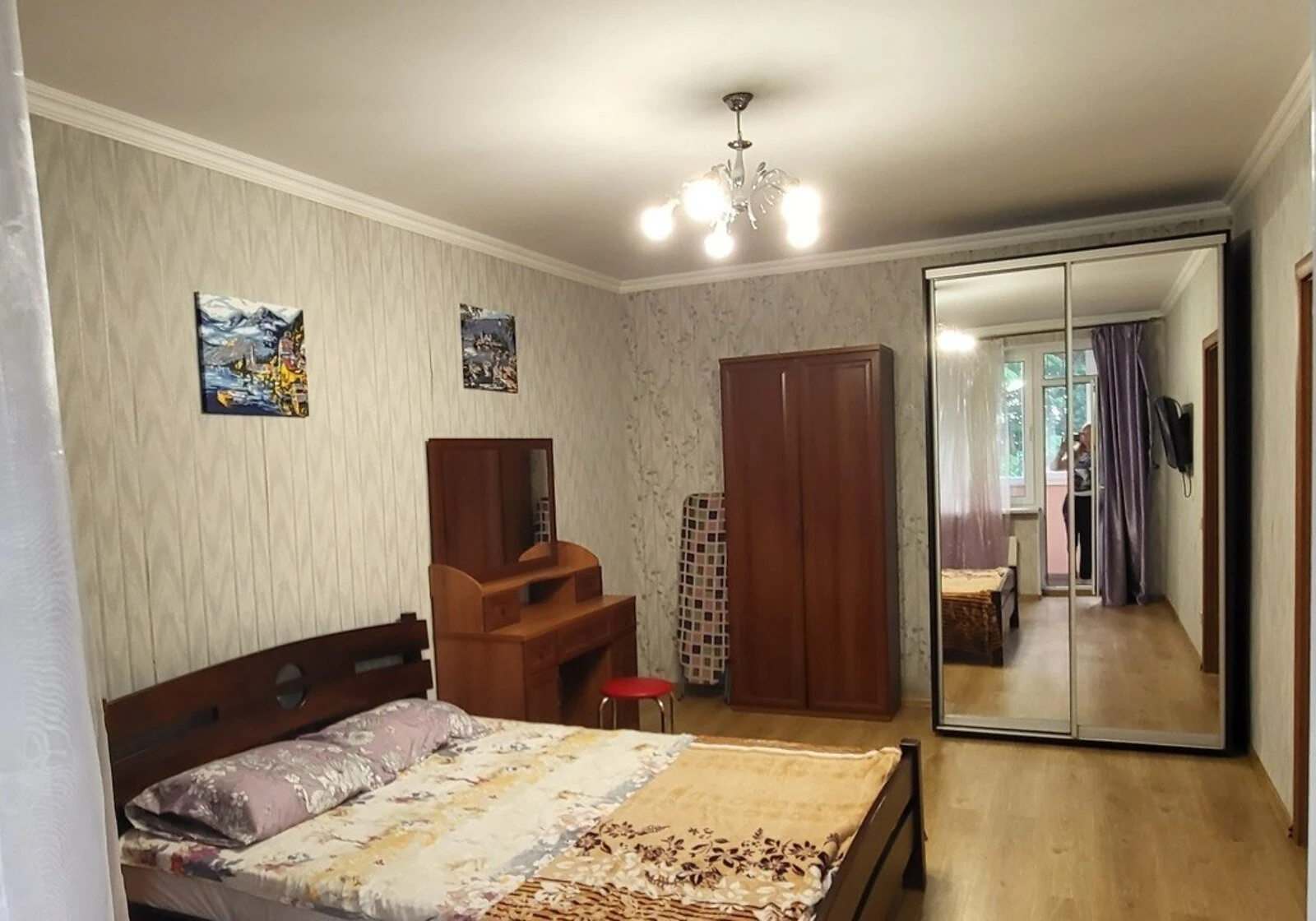2-кімнатна квартира, Ближні Млини: опалення без світла - фото 2