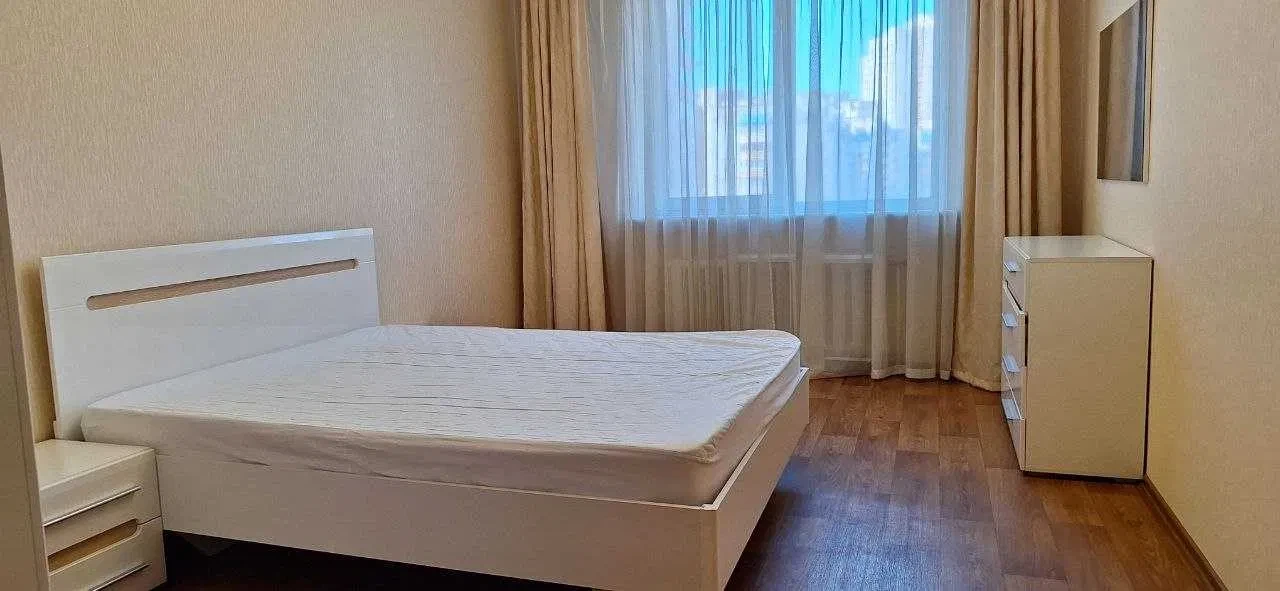 3-комнатная квартира, Дарницкий: отдельные спальни, метро Позняки 5-7 мин, фото 3