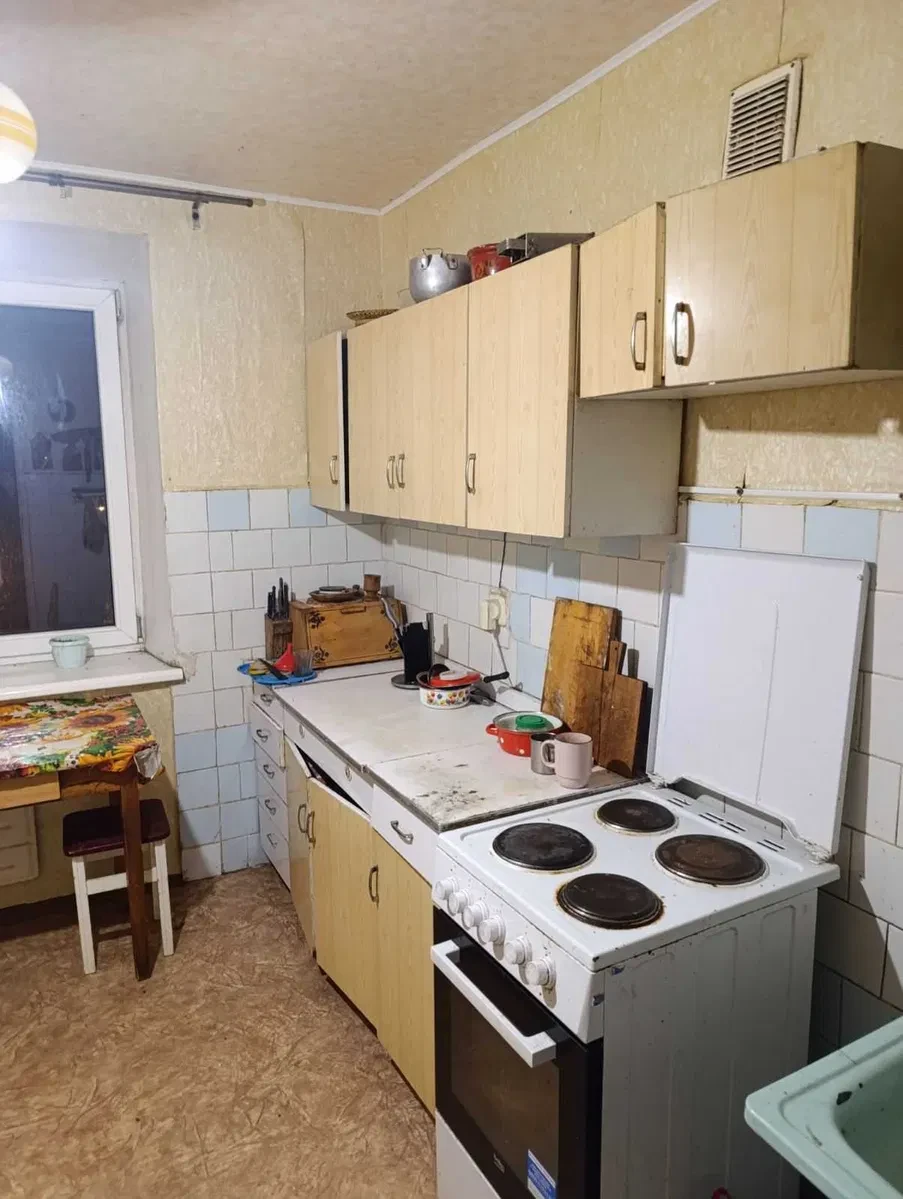 2-кімнатна квартира, Хортицький: кухня 15 м², вода під час відключень, фото 5