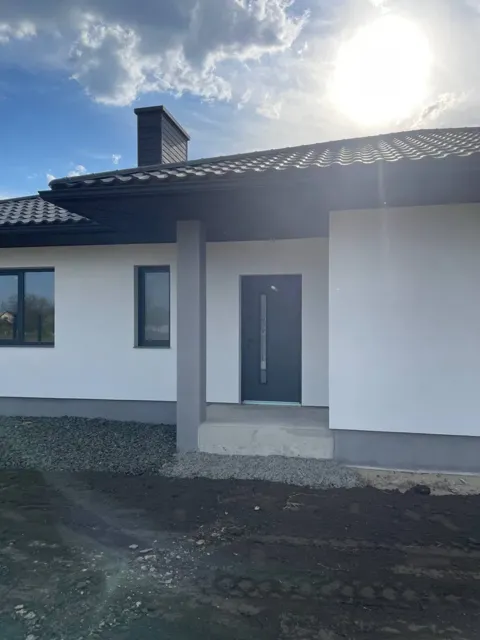 Дом, Новостав: терраса 12.5 м², 12.4 соток, 3 отдельные спальни - фото 2